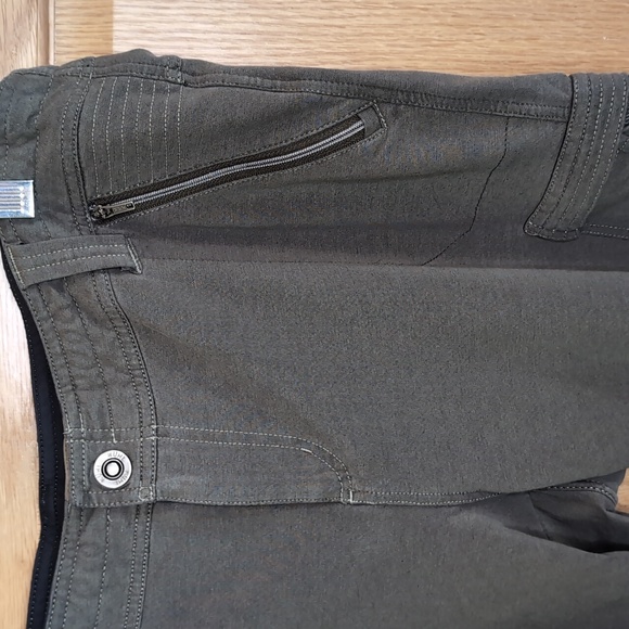 Sz 14 Kuhl Women's Olive Cargo Pants - Picture 2 of 11